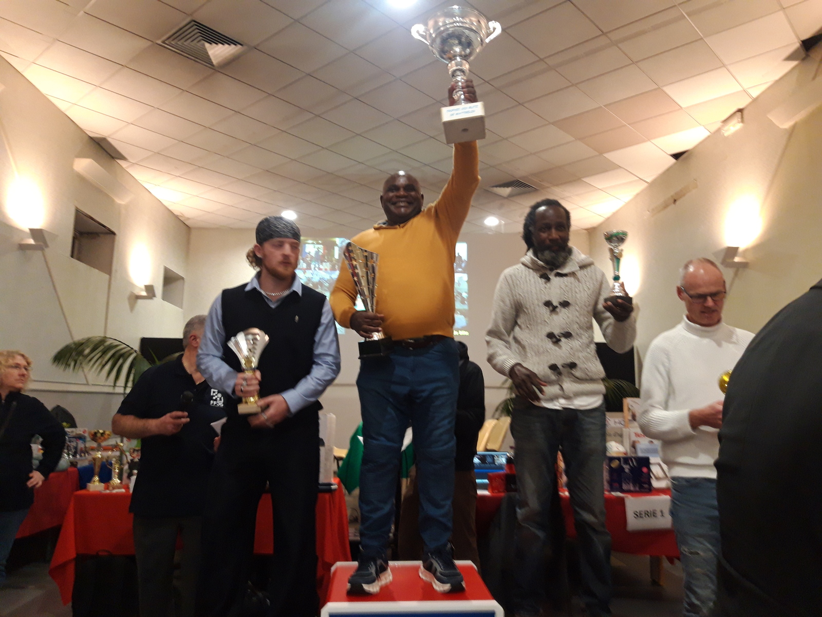 Jean-Marc Ndjofang remporte la 20 ème édition des blitz de Wattrelos devant Anastase Leclerc et Thomy Mbongo